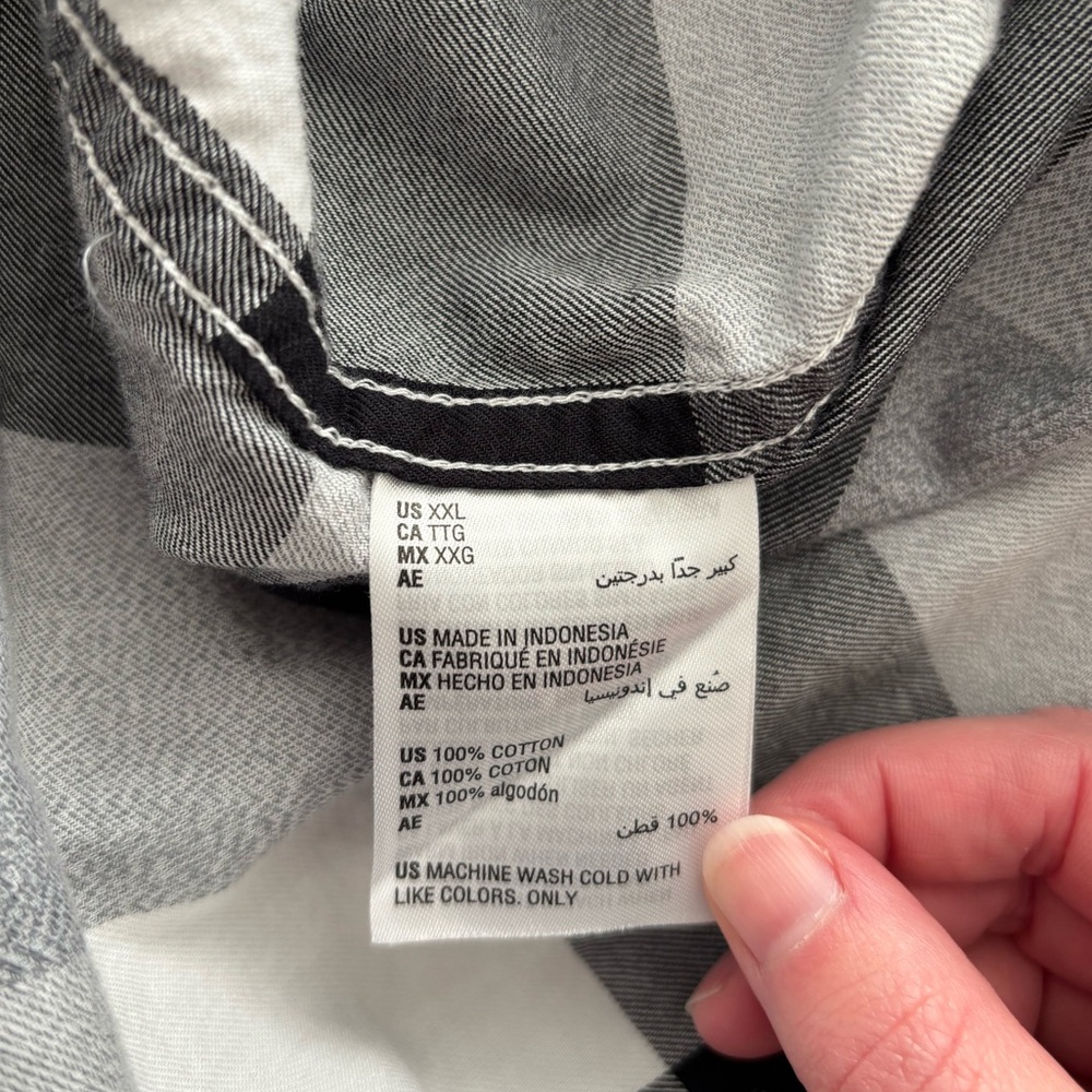 Sun + Stone • Men's Burke Regular-Fit Plaid Button-Down Shirt - Size XXL - Picture 9 of 16